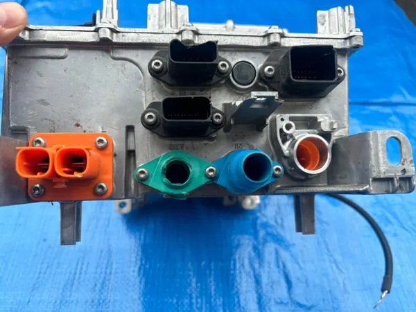 OEM 9838854680 Inversor para Peugeot 208 II Elétrico image 6