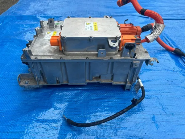 OEM 9838854680 Inversor para Peugeot 208 II Elétrico image 7