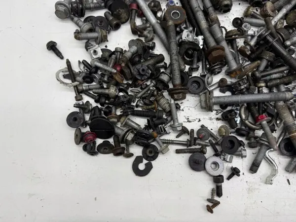 Juego de tornillos OEM ŚRUBY ZESTAW NR: 15 para Audi A6 C7 image 7