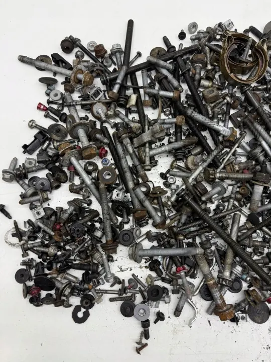 Juego de tornillos OEM ŚRUBY ZESTAW NR: 15 para Audi A6 C7 image 8