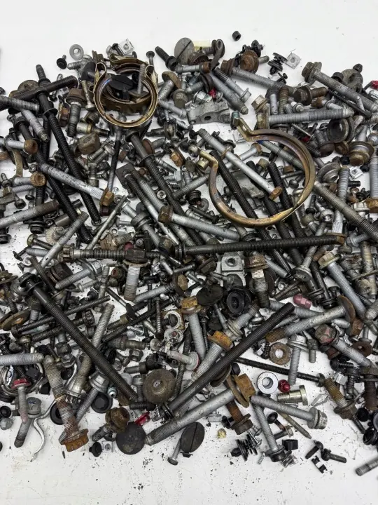 Juego de tornillos OEM ŚRUBY ZESTAW NR: 15 para Audi A6 C7 image 9