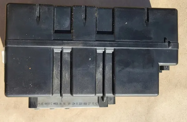 Centrale sluitpomp OEM A2208002715 voor Mercedes S W220 image 2