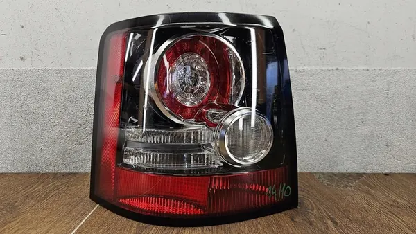 Luz trasera izquierda Range Rover Sport L320 image 4
