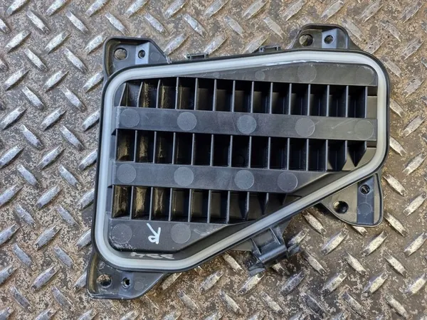 2023 Audi Q3 F3 Del av strålkastare 1101060 image 2