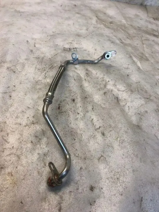 VW Turbo-Ölleitung OEM 06K145778E - Gebraucht image 3