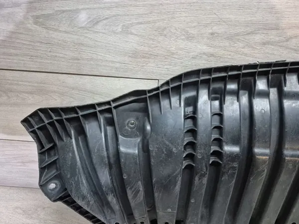 Mercedes-Benz C W205 Frontstoßfänger-Absorber OEM A2055202400 image 8