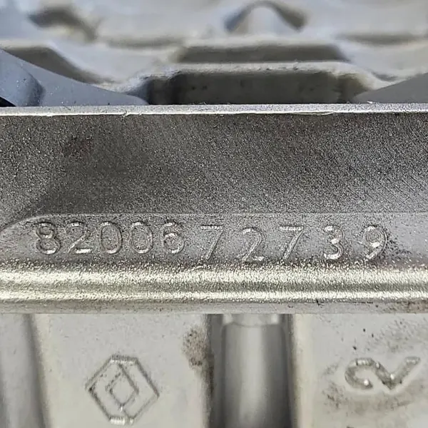 Oljepanna Renault Trafic II OEM 8200672739 2.0 dCi image 7