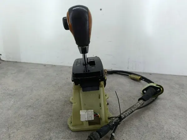 Versnellingspook OEM 46700-3FXXX voor Kia Opirus 3.5 V6 image 5