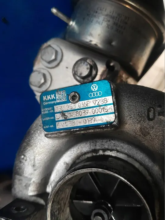 Turbocompresor 2.0 TDI VW Golf VI Passat B6 A3 8P Skoda Yeti image 2