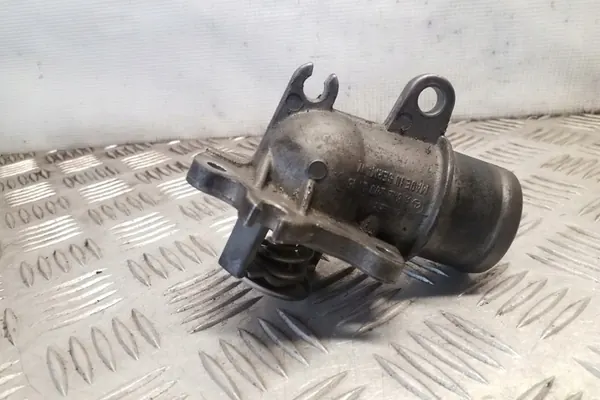 Carcasa de termostato JEEP GRAND CHEROKEE III 3.0L diesel A6422000315 image 2