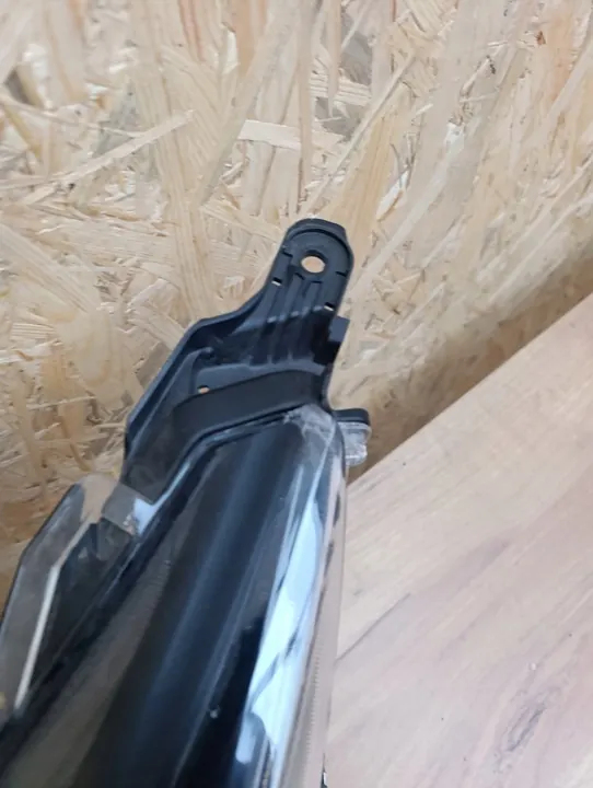 Farol Esquerdo Toyota RAV4 2019-2024 Full LED OEM image 3