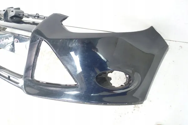 Parachoques delantero Ford Focus MK3 OEM BM5117757-A image 6