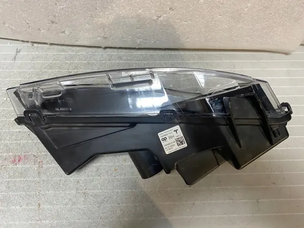Tesla Model 3/Y DRL LED direito OEM 1507933-10-C image 3