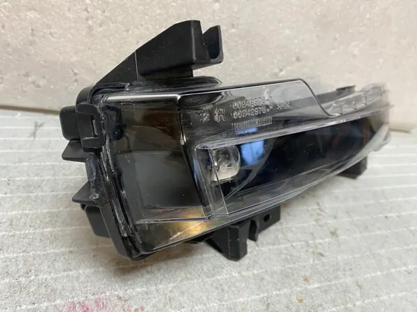 Tesla Model 3/Y DRL LED direito OEM 1507933-10-C image 4