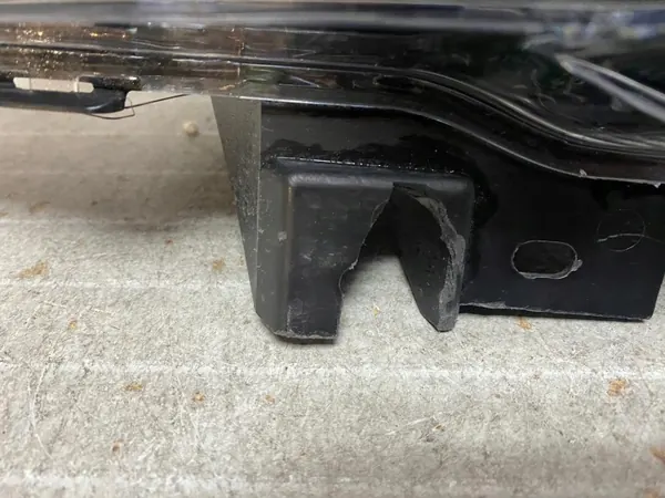 Tesla Model 3/Y DRL LED direito OEM 1507933-10-C image 6