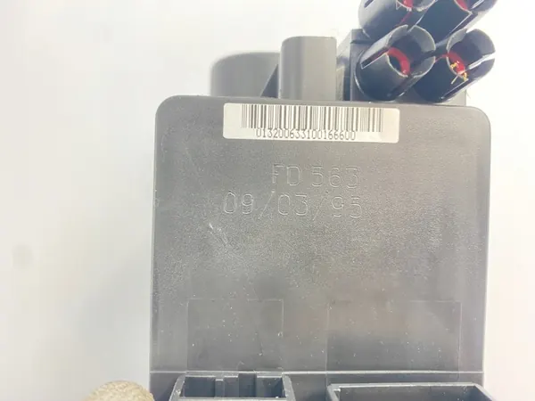 Keskitulppapumppu OEM 2028000048 Mercedes W202:lle image 10