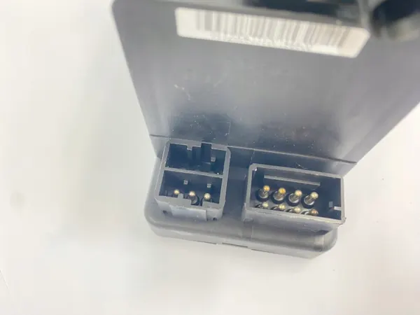 Keskitulppapumppu OEM 2028000048 Mercedes W202:lle image 9