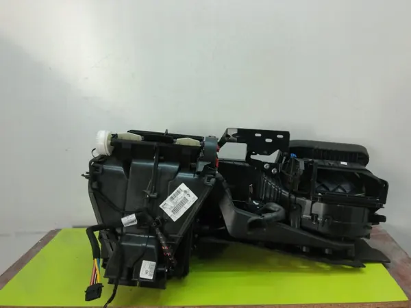 OEM 1K1820003 Chauffage pour VW EOS 06-10, Golf, Leon image 3