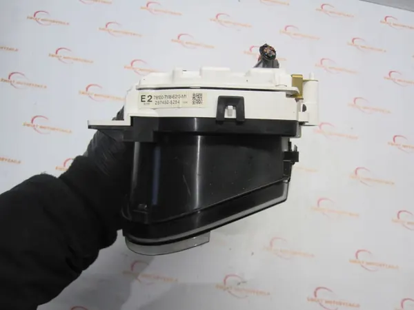 Compteur OEM 78100-TM8-E213-M1 Honda Insight image 6
