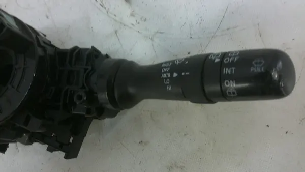 Commutateur clignotant OEM 89245-48030 Lexus RX image 3