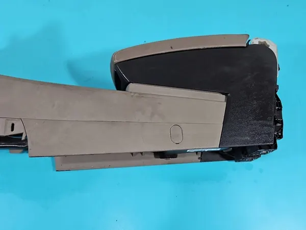Armrest VW Passat B6 3C0863319G 3C1863241AK 3C0864207TSW image 8
