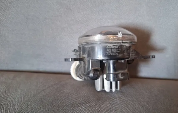 FORD FOCUS KUGA MONDEO PUMA FAROL HALÓGENO DIREITO FRENTE JX7B-15A254-AB image 4