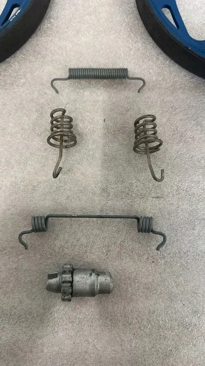 Porsche OEM 971698533E 971698537C Taka jarrupalat image 4
