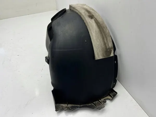 VW Golf VII Vorderer rechter Radlauf OEM 5G0805978D image 3