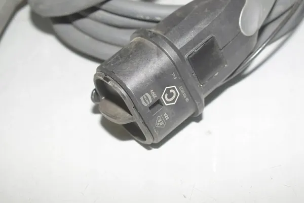 Câble de chargement de batterie BMW 3 9110223 image 4