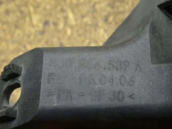 Suporte de para-choque AUDI TT 8J 06-14 8J0806539A image 4