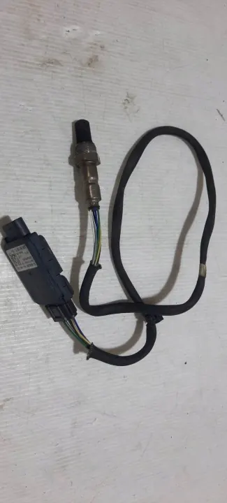 Sensor de oxigénio Bosch OEM 3636338824 - Usado image 3