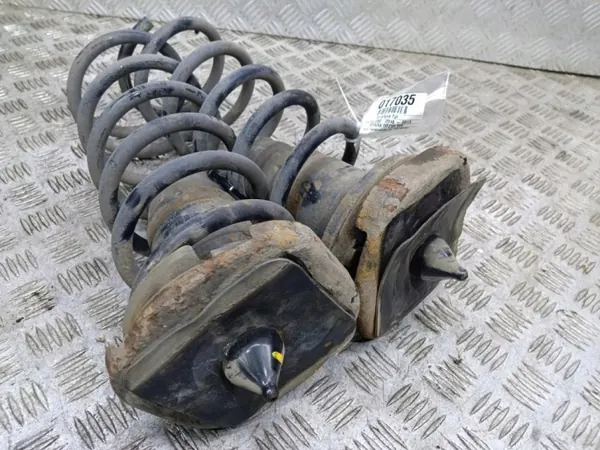 Volvo V60 Hinterfedern OEM Wrakowisko-17035- image 3