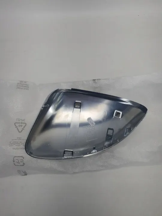 OEM Vm-6049r Kromipeite Oikea Sivustaulu Fiat 500X image 4