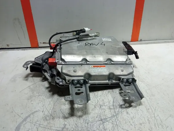 Convertidor Inverter Toyota RAV4 V OEM G9090-42062 image 2