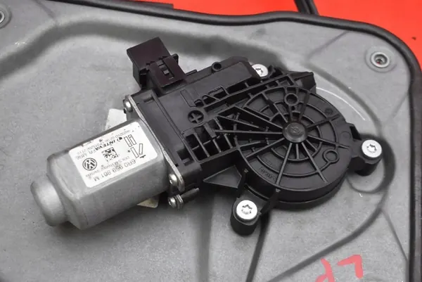 Elevador de vidro dianteiro esquerdo Skoda Fabia II Kombi 5J4837461 image 4