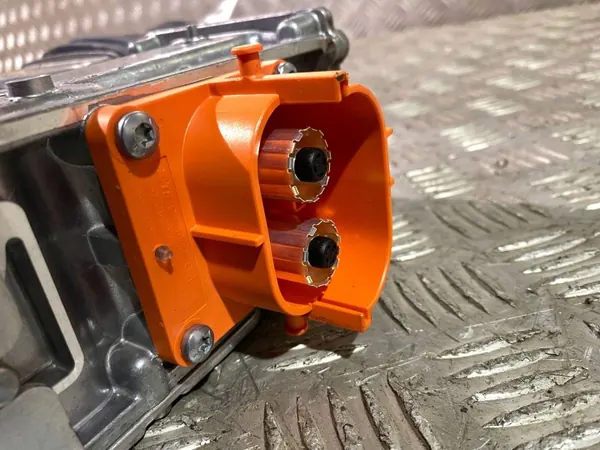 Jaguar I-Pace 2020 Invertteri OEM J9D314G138AH image 3