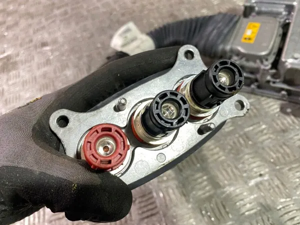Jaguar I-Pace 2020 Invertteri OEM J9D314G138AH image 4