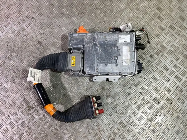 Jaguar I-Pace 2020 Invertteri OEM J9D314G138AH image 9