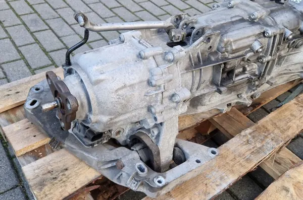 BMW OE 7505374 Vaihteisto - Käytetty image 3
