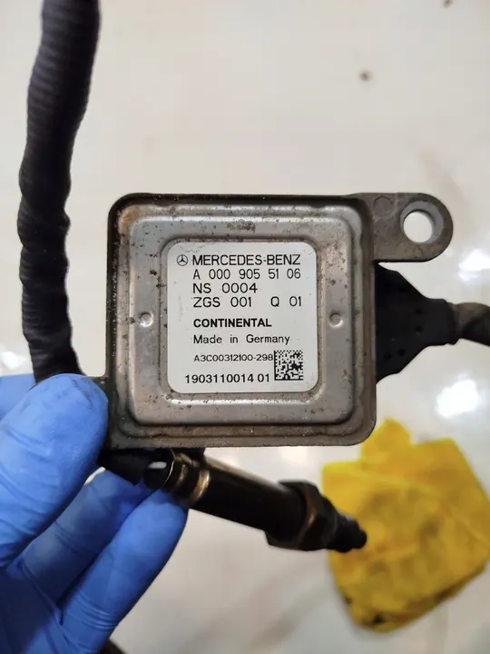 SENSOR LAMBDA NOX MERCEDES W205 2.2 CDI A0009055106 image 2