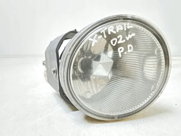 2002 Nissan X-Trail T30 Farol de Neblina Frontal 02BPLE130655 image 2