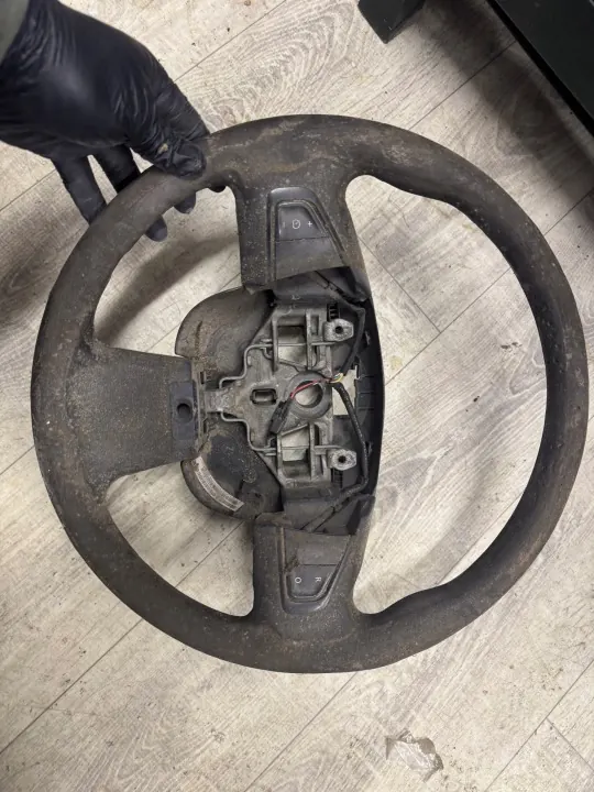 Renault Master III Multifunktionsratt OEM image 2