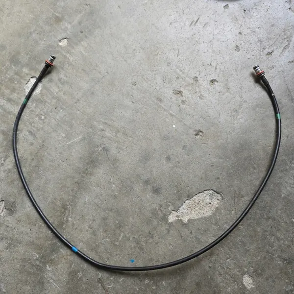 OEM 9605534082 Ohjaamon kallistusletku Actros MP4:lle image 2