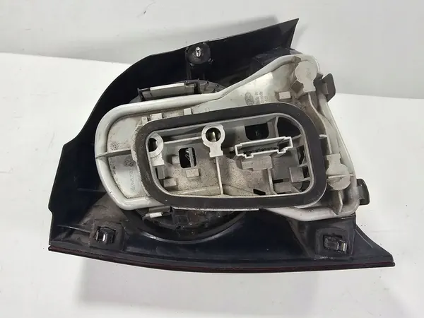 Luz Trasera Derecha Volkswagen Polo 6Q6945258F image 3