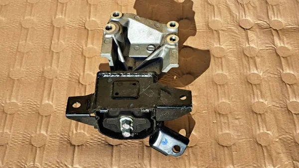 Cuscinetto motore Hyundai Bayon I20 21830-Q0200 image 3