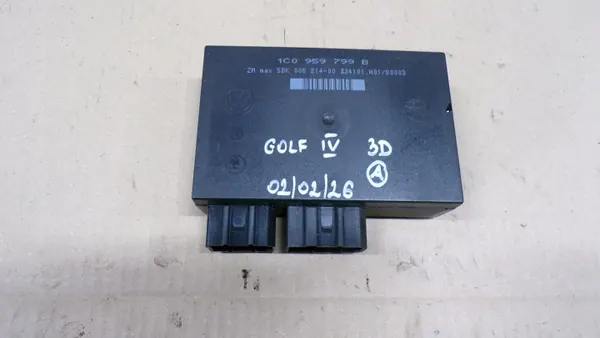 Golf IV Komfortmodul OEM 1C0959799B - Begagnad image 2