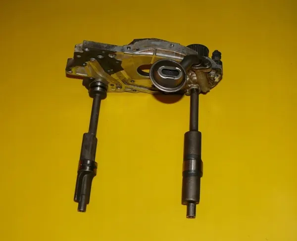 Pompe à huile OEM 552267 pour Mitsubishi Outlander I 2.0 image 4
