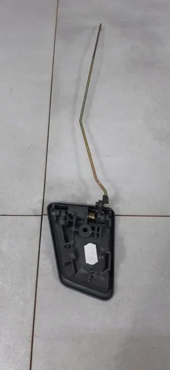 Maçaneta Porta Esquerda Suzuki Swift SE416 OEM 83130-85CA0-T01 image 4