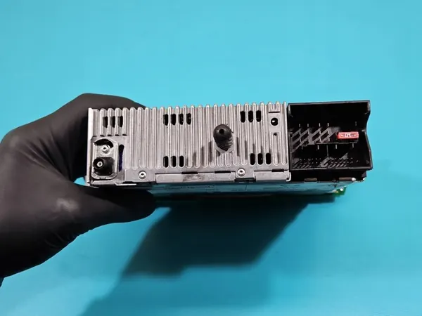 BMW X3 E83 Fabriksradio OEM 9129526 image 6