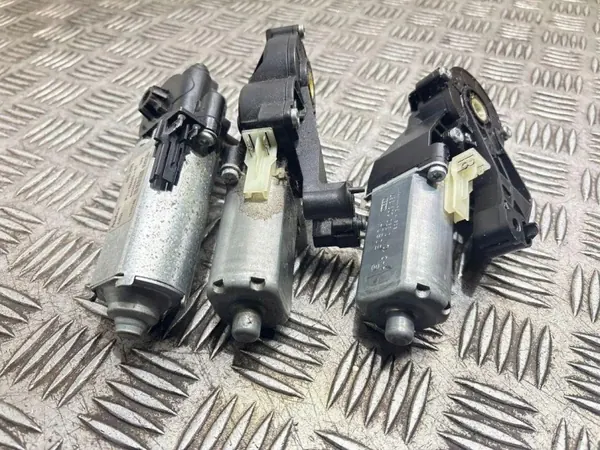 OEM 0390203326 Rechter Vordersitzmotor Mercedes E W212 image 3